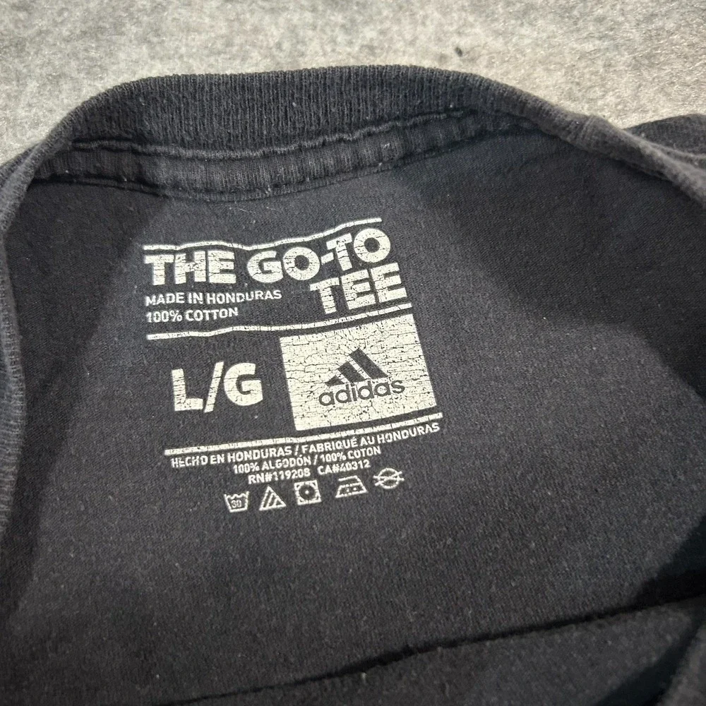 Adidas Men's T Shirt L/G Black Hustle On 100‎ Graphic Tee